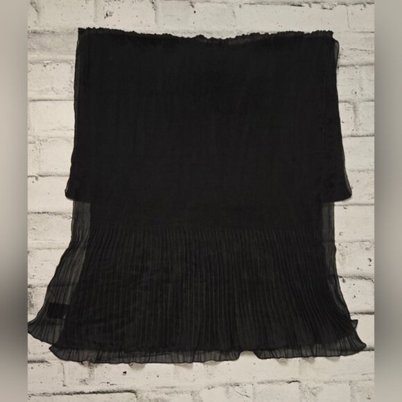 Le Château Black Pleated Chiffon Scarf – Elegant Lightweight Evening Wrap - Picture 3 of 9